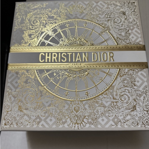 Dior Empty White Gold Gift Box Limited Edition Collection 10 x 8.5 x 4 in NEW - Picture 1 of 2